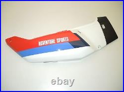 Carénage latéral droit HONDA AFRICA TWIN 750 XRV RD04 de 1990 83500-MV1A-000