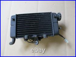 Radiateur d'eau droit + ventillateur Honda 750 Africa twin XRV RD07
